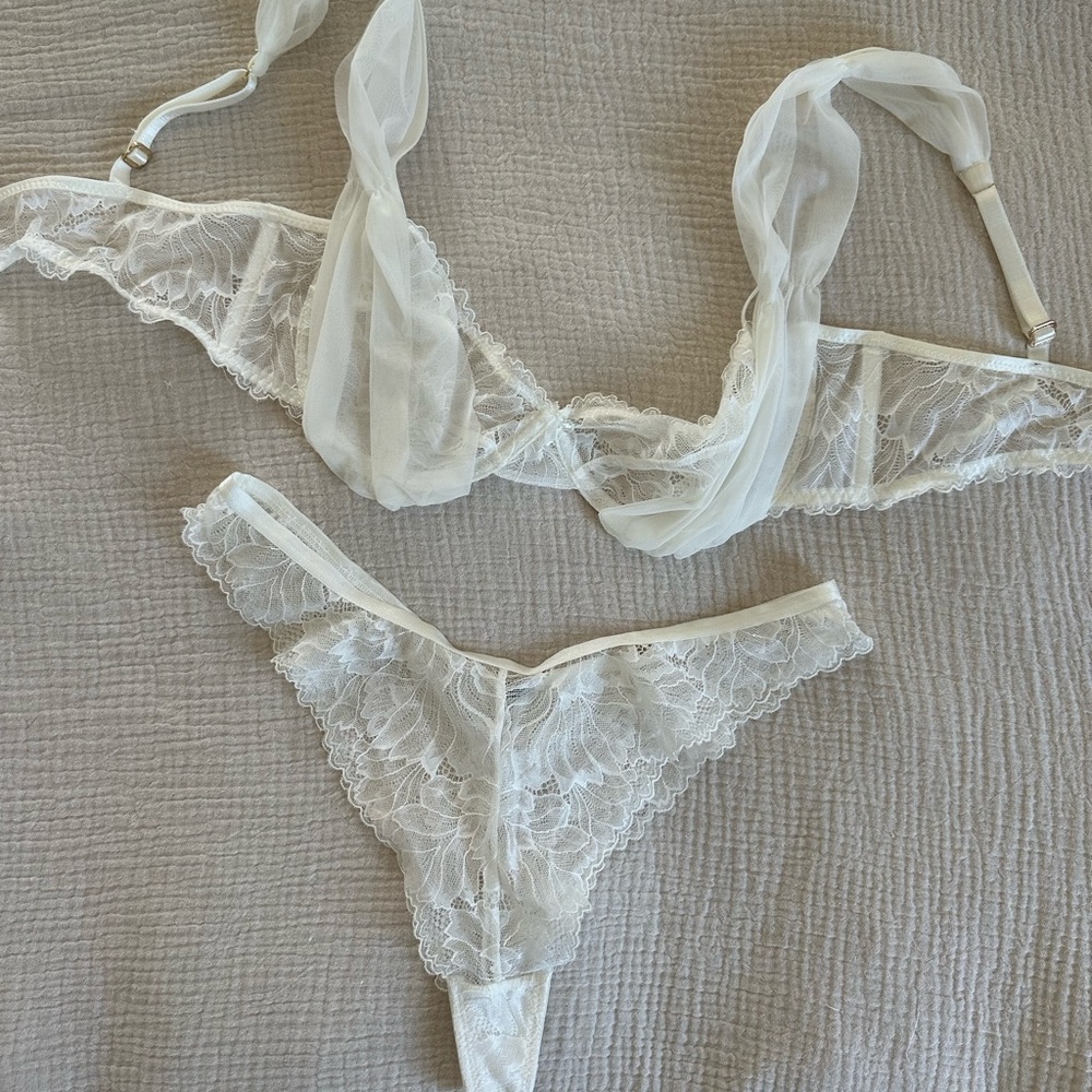 Meshki lace tulle lingerie set